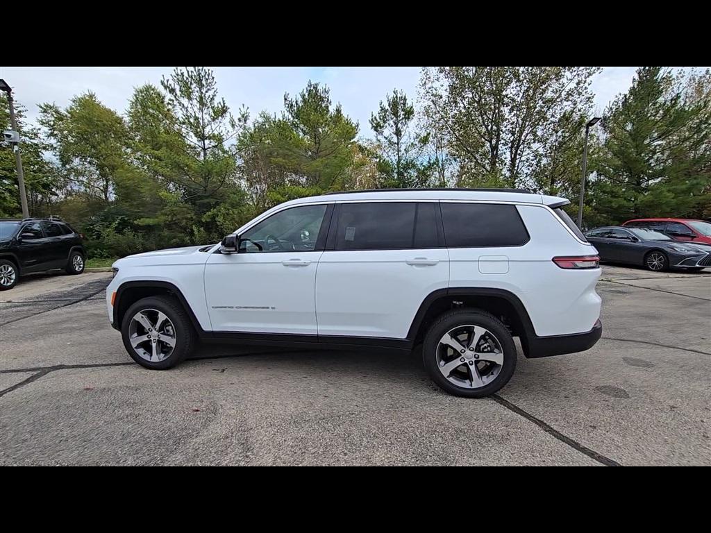 new 2025 Jeep Grand Cherokee L car, priced at $53,986