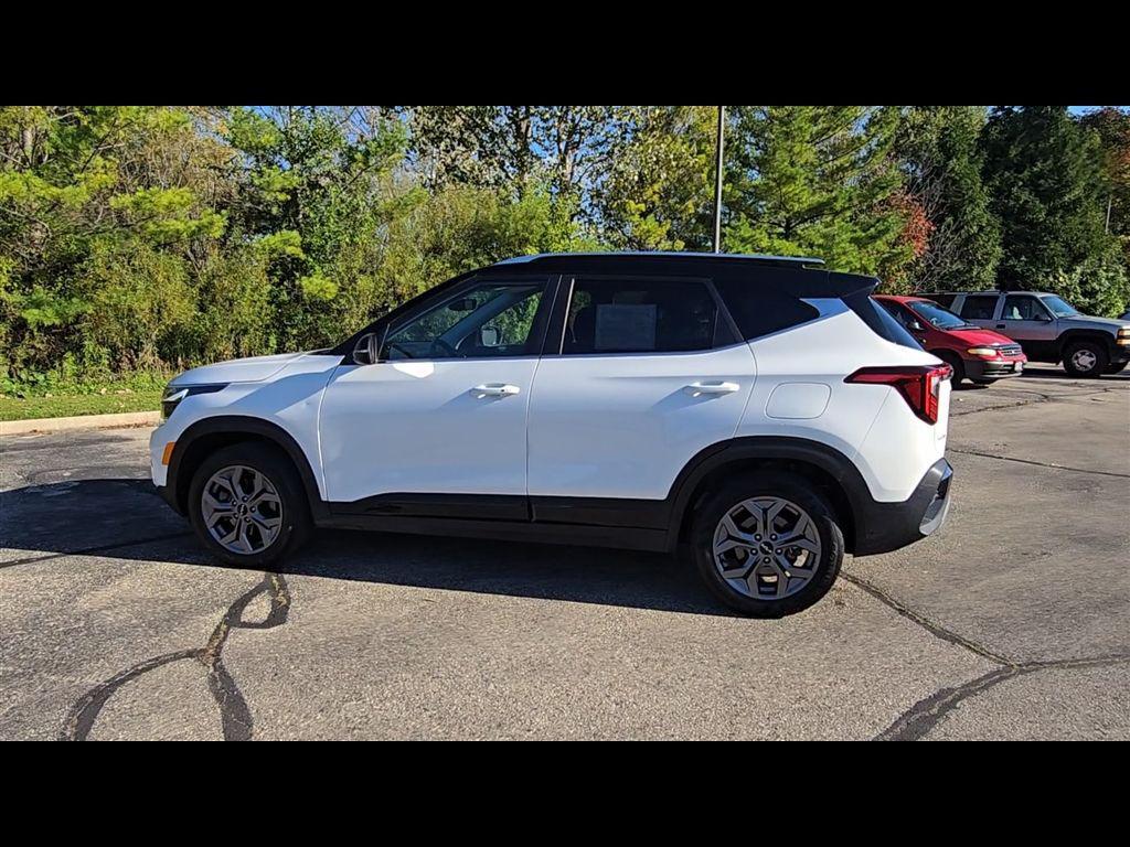 used 2024 Kia Seltos car, priced at $19,450