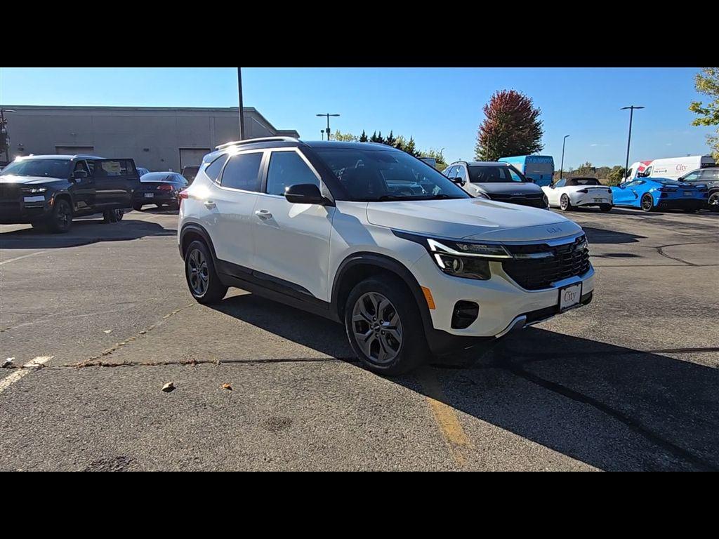 used 2024 Kia Seltos car, priced at $19,450