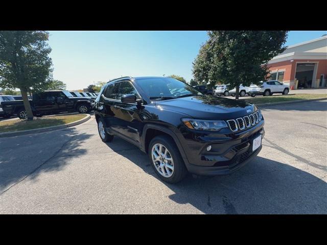 new 2025 Jeep Compass car, priced at $32,622