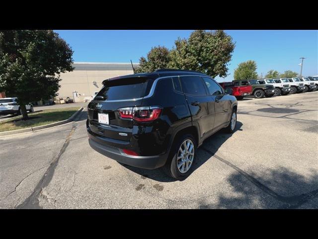 new 2025 Jeep Compass car, priced at $32,622