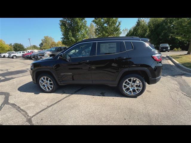 new 2025 Jeep Compass car, priced at $32,622