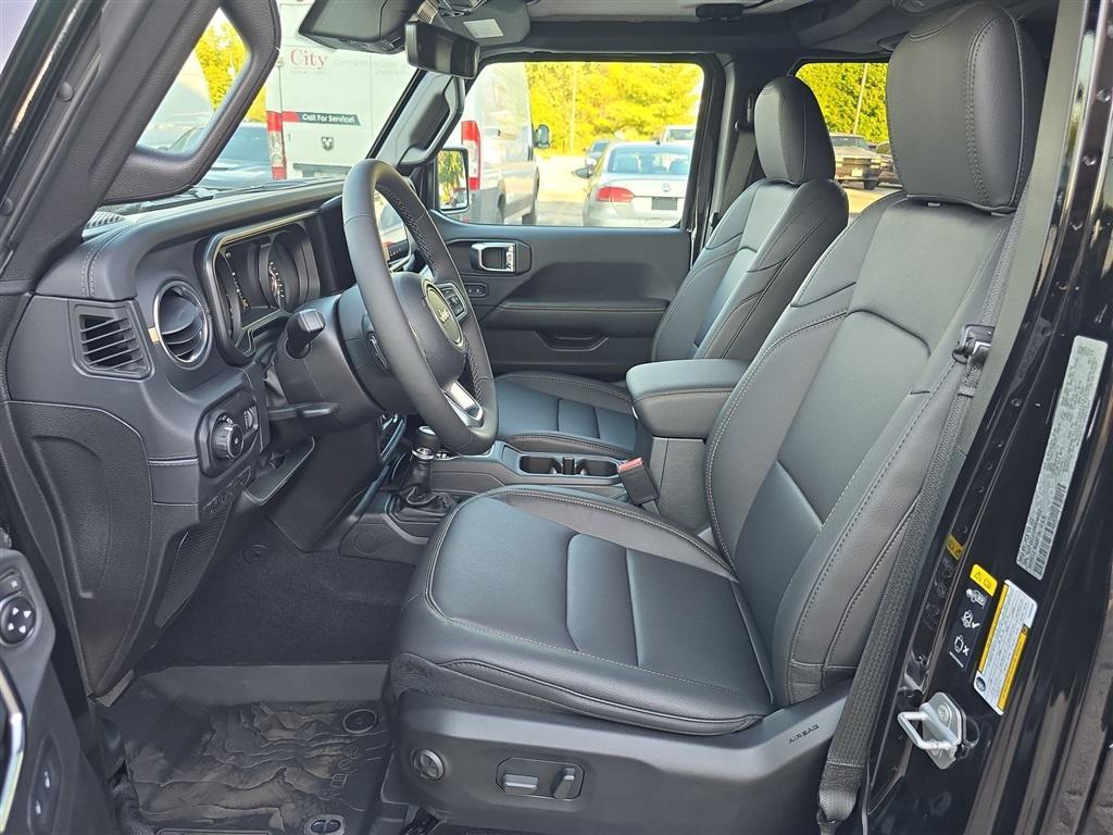 new 2025 Jeep Wrangler car, priced at $50,920