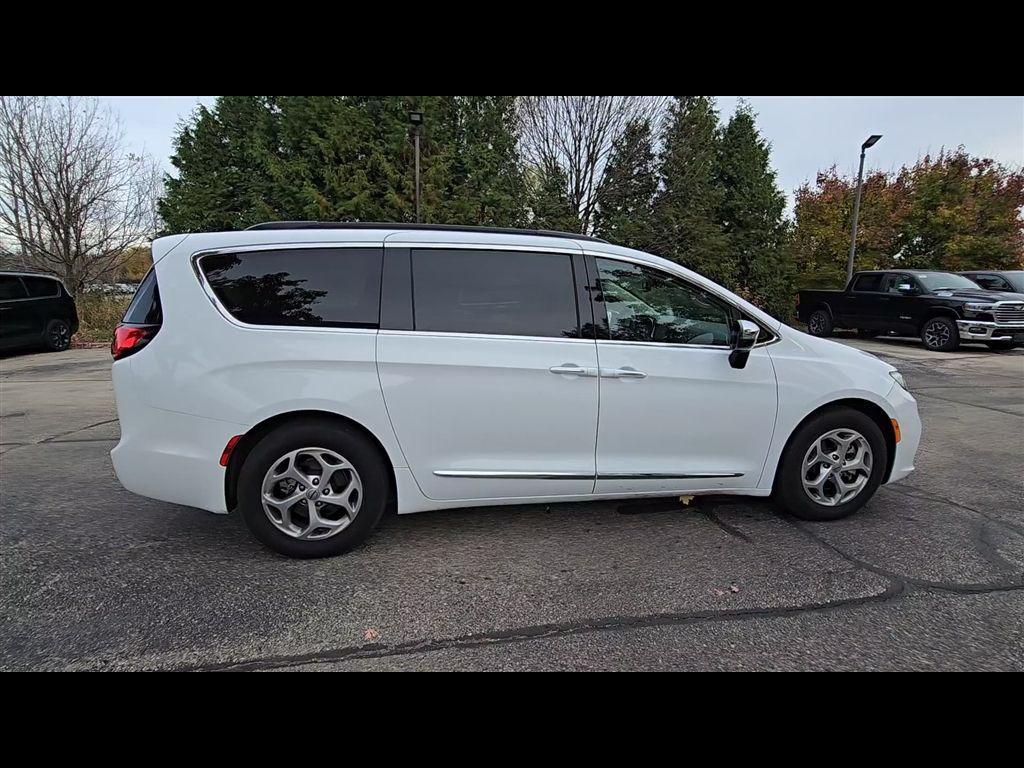 used 2023 Chrysler Pacifica car, priced at $27,360