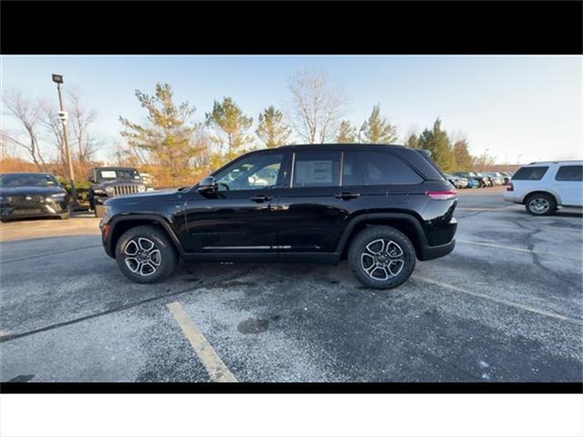 new 2024 Jeep Grand Cherokee 4xe car, priced at $56,905