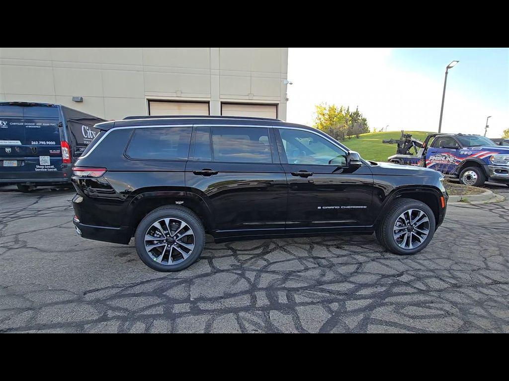 new 2025 Jeep Grand Cherokee L car, priced at $60,456
