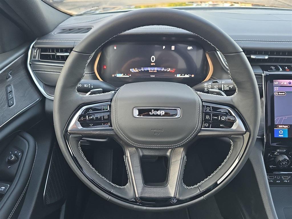 new 2025 Jeep Grand Cherokee L car, priced at $61,636