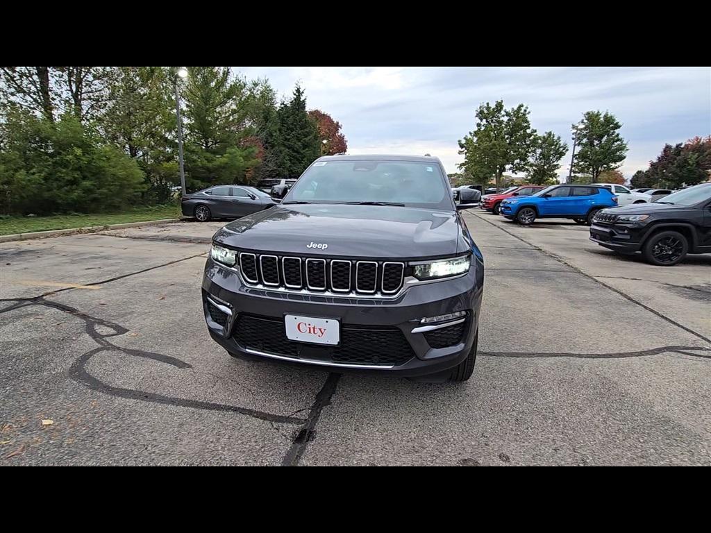 new 2025 Jeep Grand Cherokee car, priced at $47,960