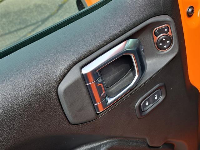 new 2025 Jeep Gladiator car, priced at $46,358