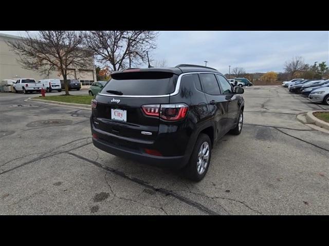 new 2025 Jeep Compass car, priced at $31,122