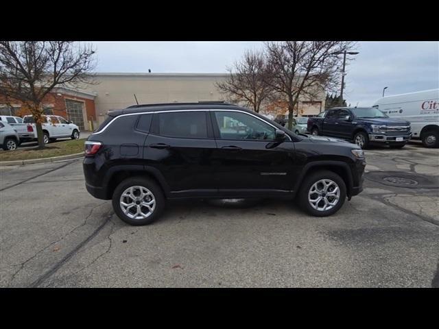 new 2025 Jeep Compass car, priced at $31,122