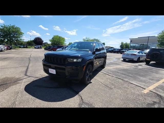 new 2025 Jeep Grand Cherokee L car, priced at $41,760