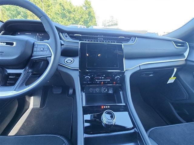 new 2025 Jeep Grand Cherokee L car, priced at $41,760