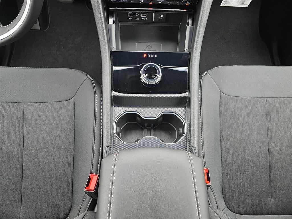 new 2025 Jeep Grand Cherokee car, priced at $40,351