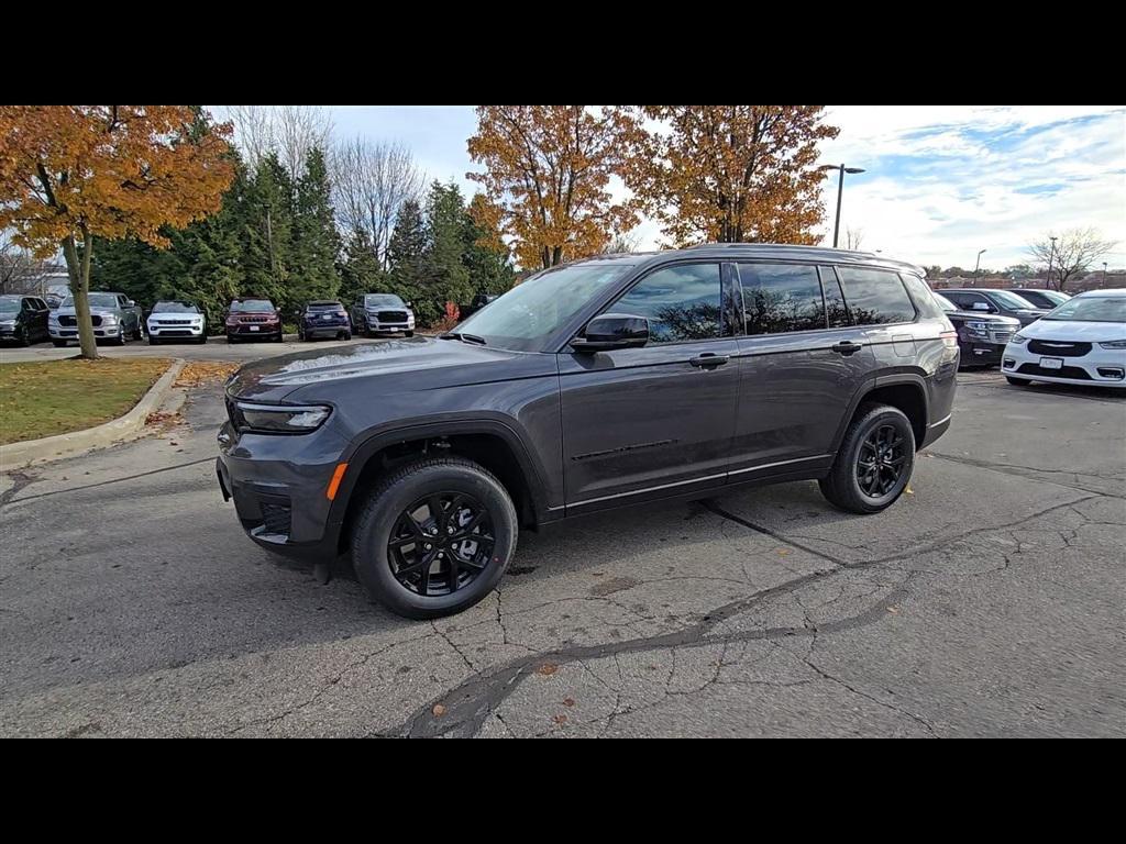 new 2025 Jeep Grand Cherokee L car, priced at $44,281