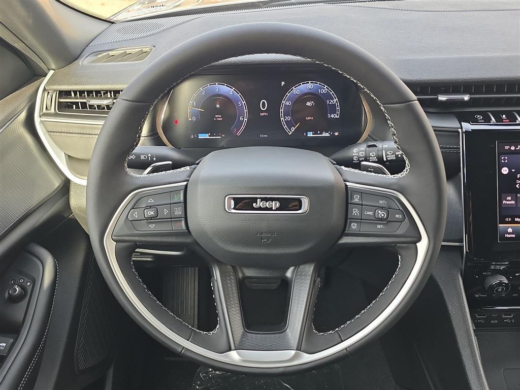 new 2025 Jeep Grand Cherokee L car, priced at $44,281