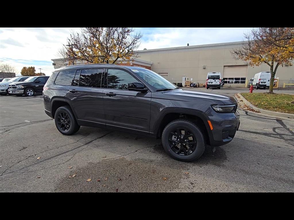 new 2025 Jeep Grand Cherokee L car, priced at $44,281