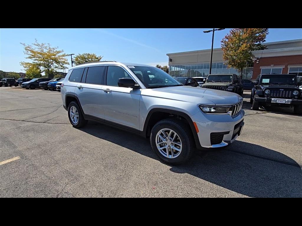 new 2025 Jeep Grand Cherokee L car, priced at $39,489
