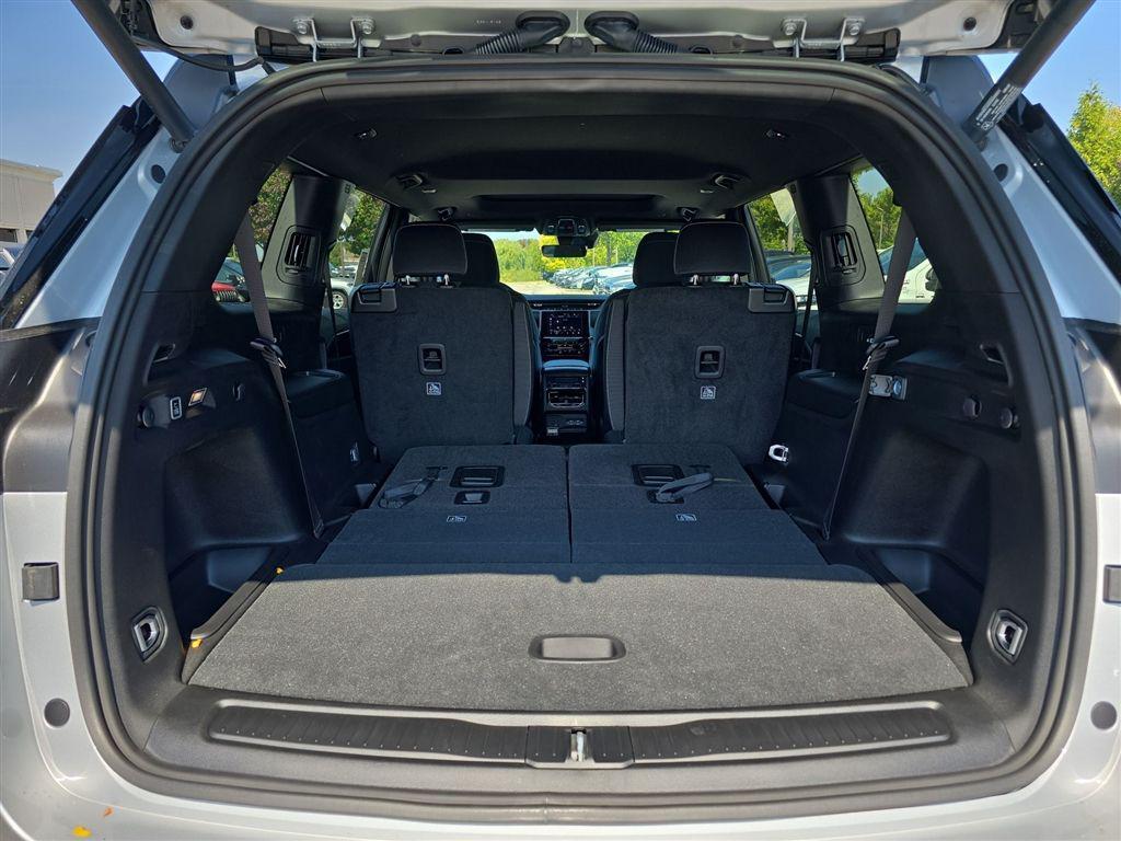 new 2025 Jeep Grand Cherokee L car, priced at $38,939