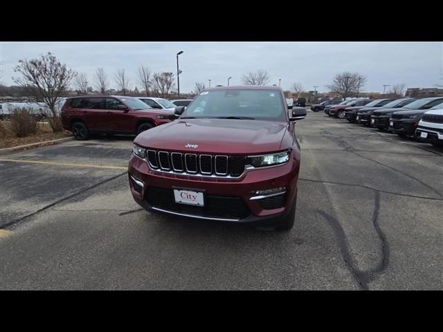 new 2025 Jeep Grand Cherokee car, priced at $47,334