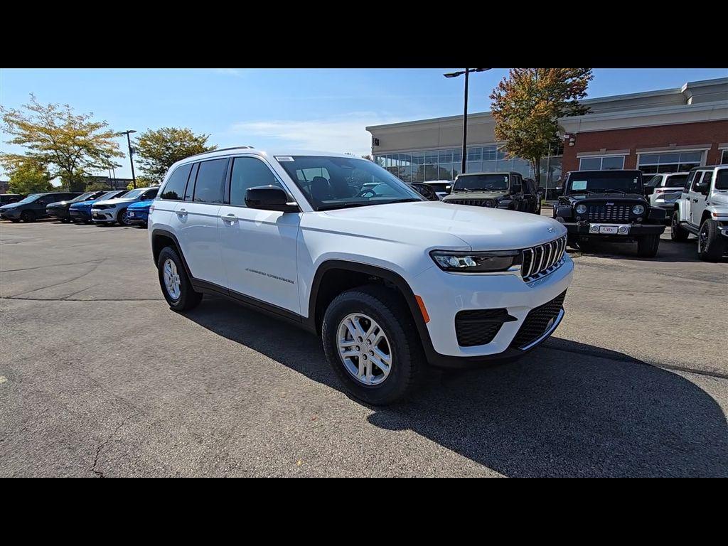 new 2025 Jeep Grand Cherokee car, priced at $34,954