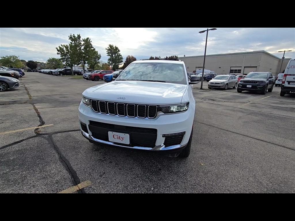 new 2025 Jeep Grand Cherokee L car, priced at $44,993