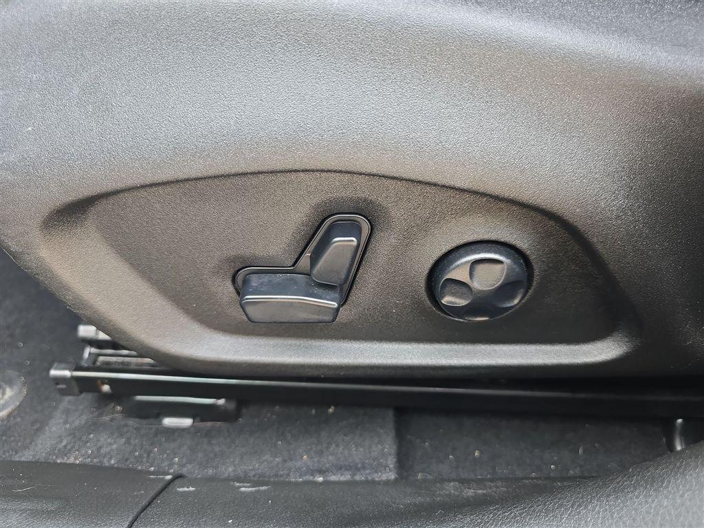 used 2021 Jeep Renegade car, priced at $15,990