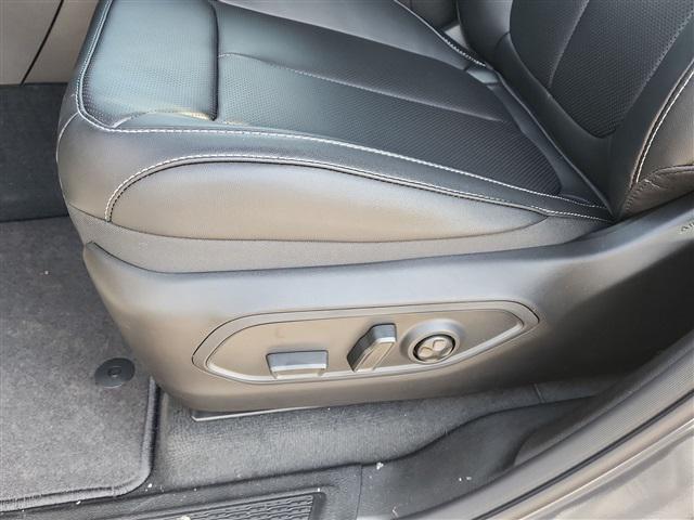 new 2025 Jeep Grand Cherokee car, priced at $47,436
