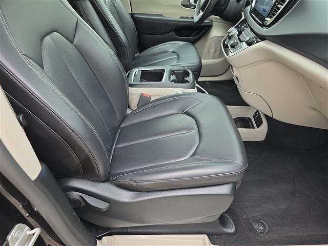 used 2023 Chrysler Pacifica car, priced at $23,990