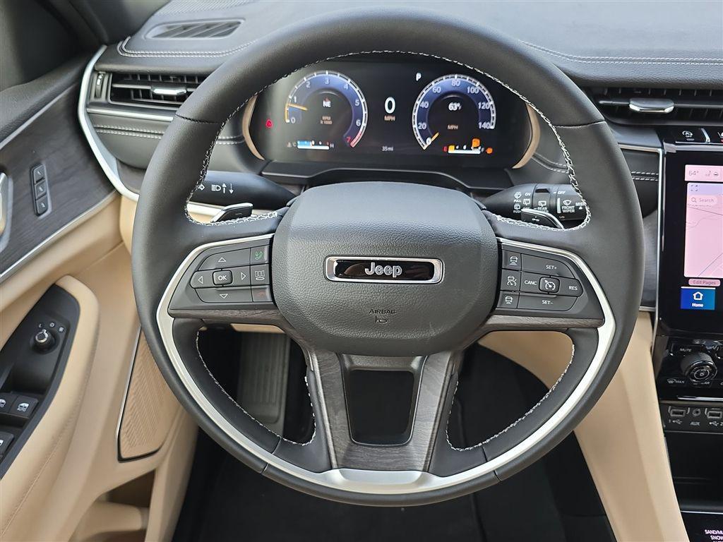 new 2025 Jeep Grand Cherokee car, priced at $46,241