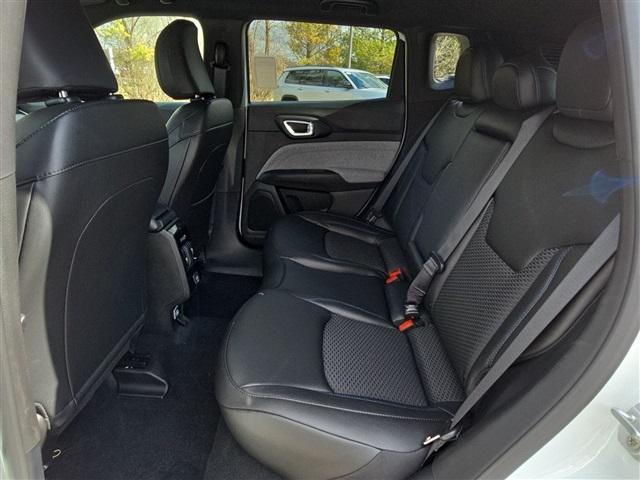 new 2025 Jeep Compass car, priced at $25,554