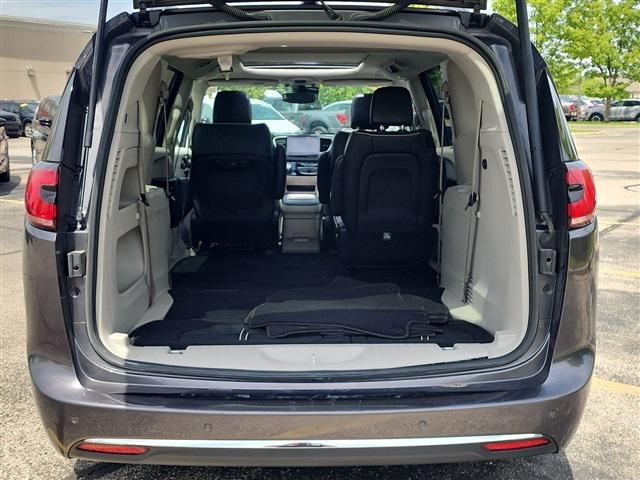 used 2023 Chrysler Pacifica car, priced at $27,590