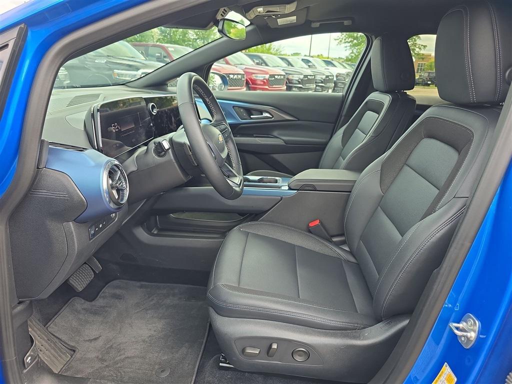 used 2024 Chevrolet Equinox EV car, priced at $26,690