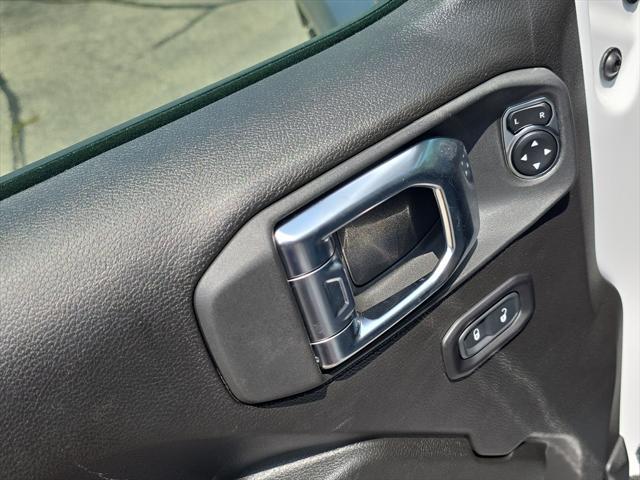 new 2025 Jeep Wrangler car, priced at $35,857