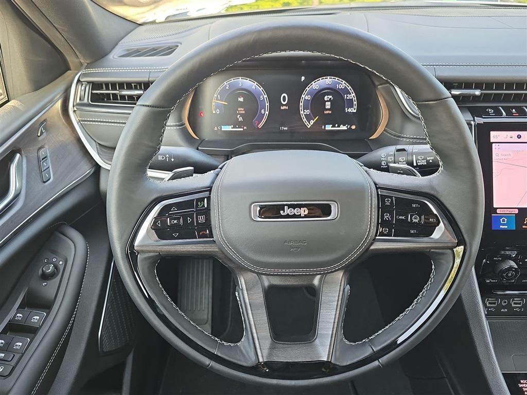 new 2025 Jeep Grand Cherokee L car, priced at $61,636