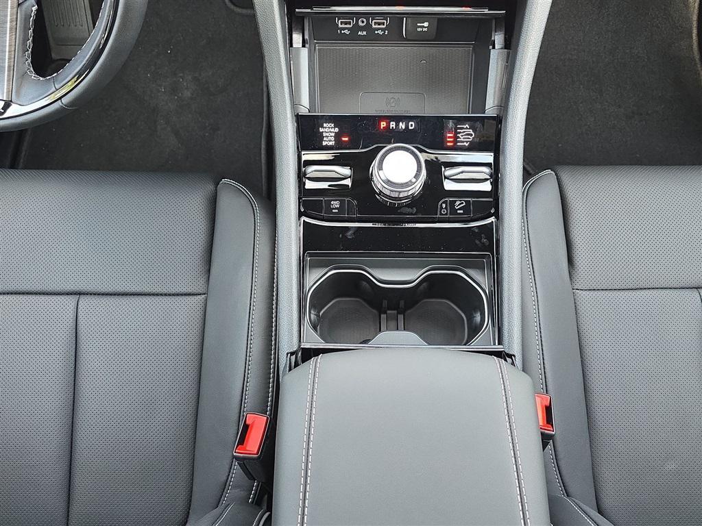 new 2025 Jeep Grand Cherokee L car, priced at $61,636