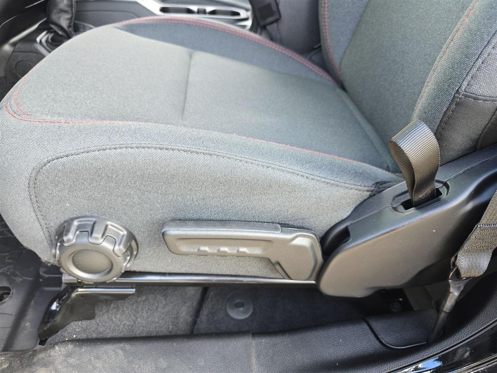 new 2025 Jeep Wrangler car, priced at $58,890