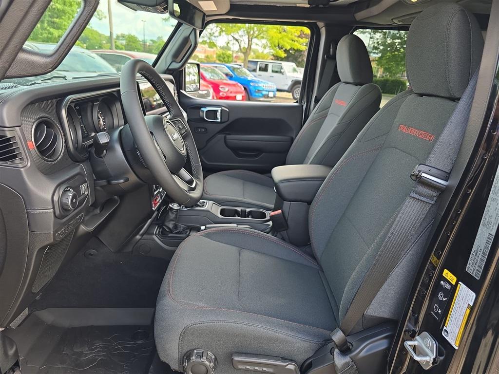 new 2025 Jeep Wrangler car, priced at $58,890