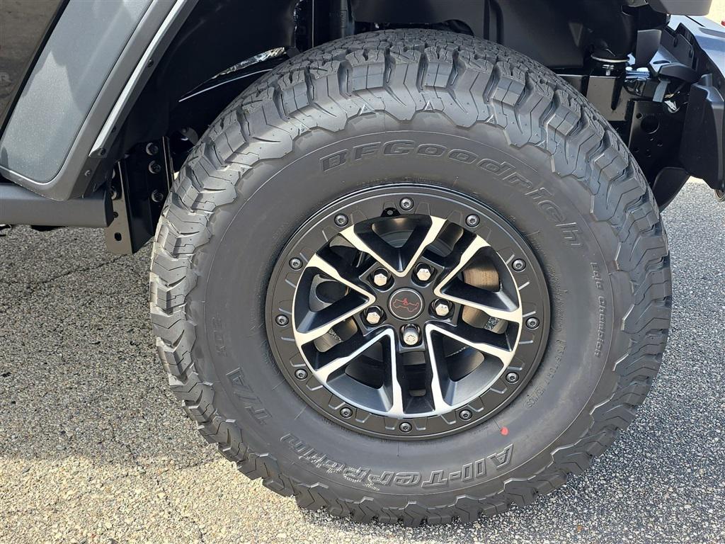 new 2025 Jeep Wrangler car, priced at $58,890