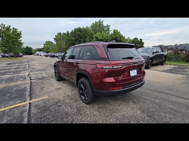new 2025 Jeep Grand Cherokee car, priced at $42,026