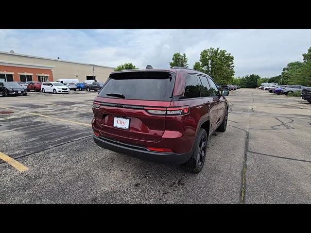 new 2025 Jeep Grand Cherokee car, priced at $42,026