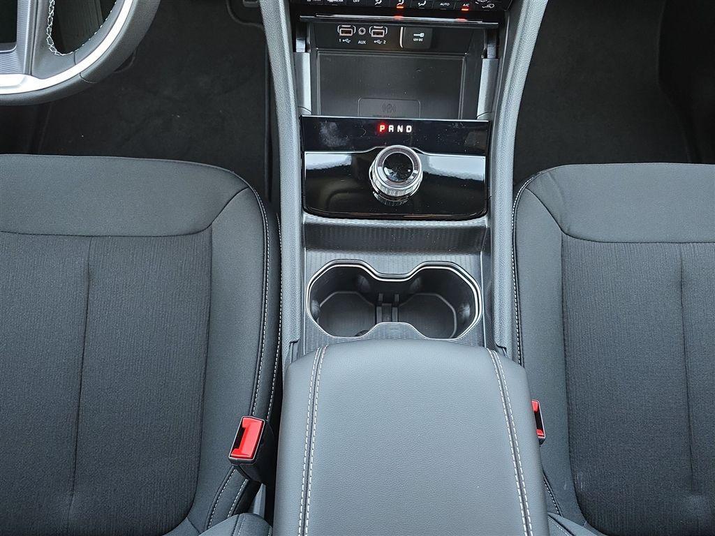 new 2025 Jeep Grand Cherokee car, priced at $39,800