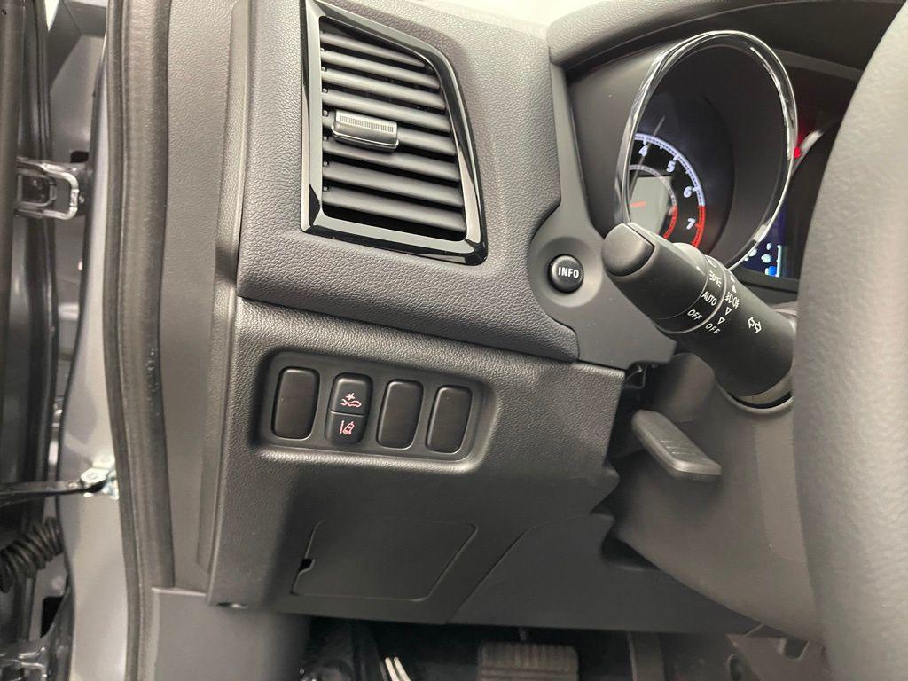 new 2025 Mitsubishi Outlander Sport car, priced at $25,770
