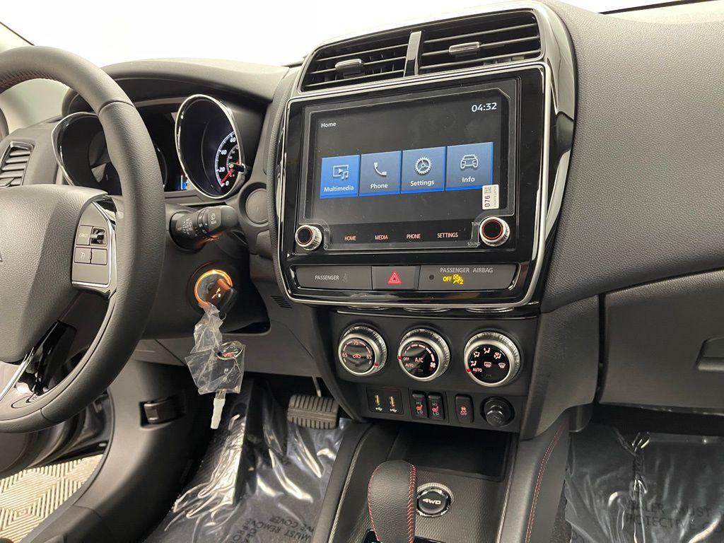 new 2025 Mitsubishi Outlander Sport car, priced at $25,770