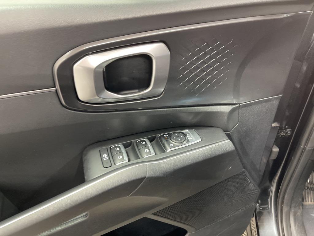 used 2024 Kia Sorento car, priced at $29,995