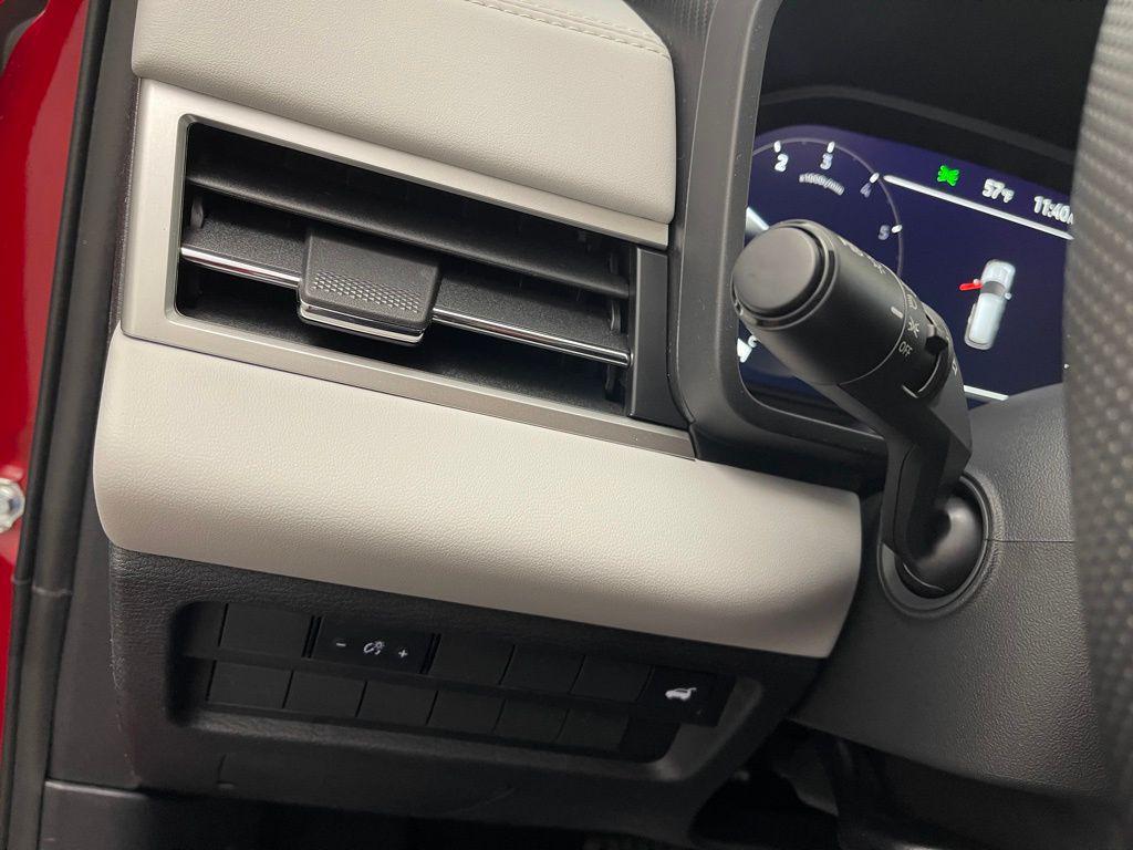 new 2025 Mitsubishi Outlander car, priced at $37,755