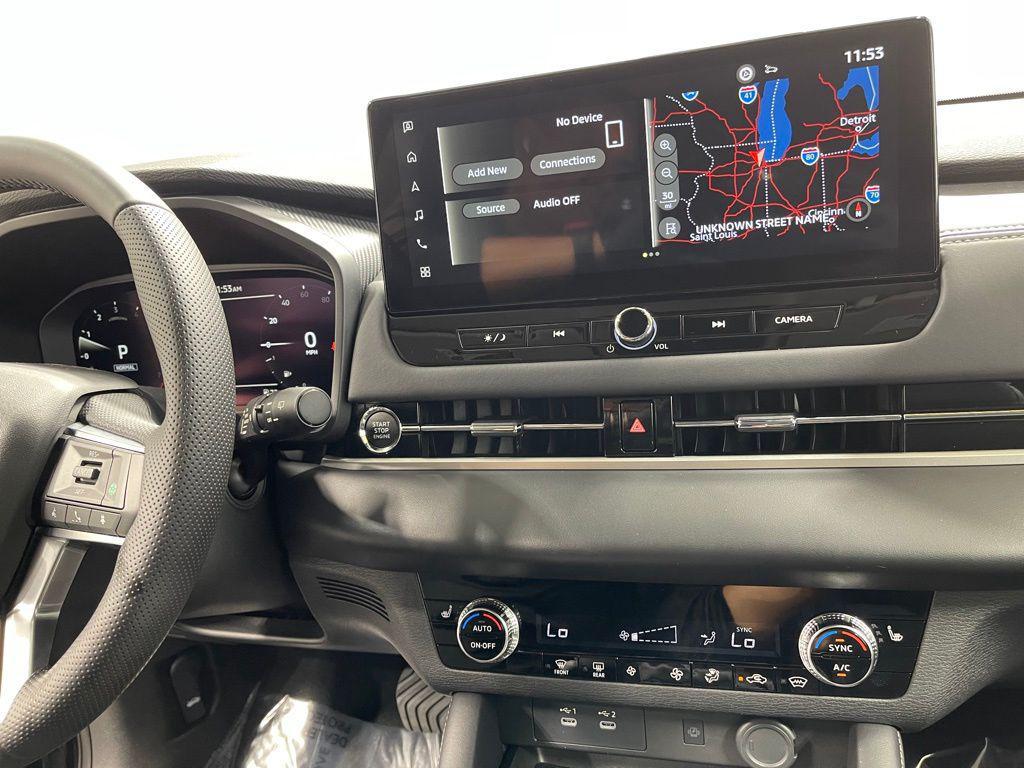 new 2025 Mitsubishi Outlander car, priced at $36,720