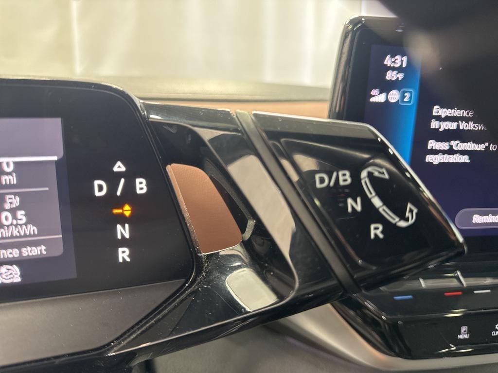 used 2021 Volkswagen ID.4 car, priced at $18,485
