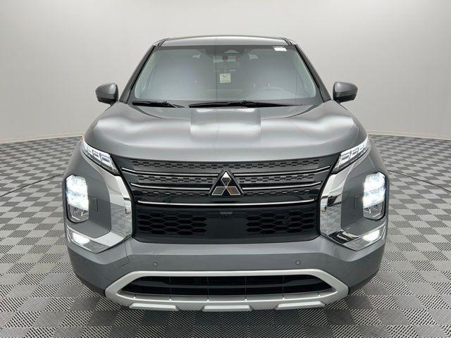 used 2024 Mitsubishi Outlander car, priced at $22,595