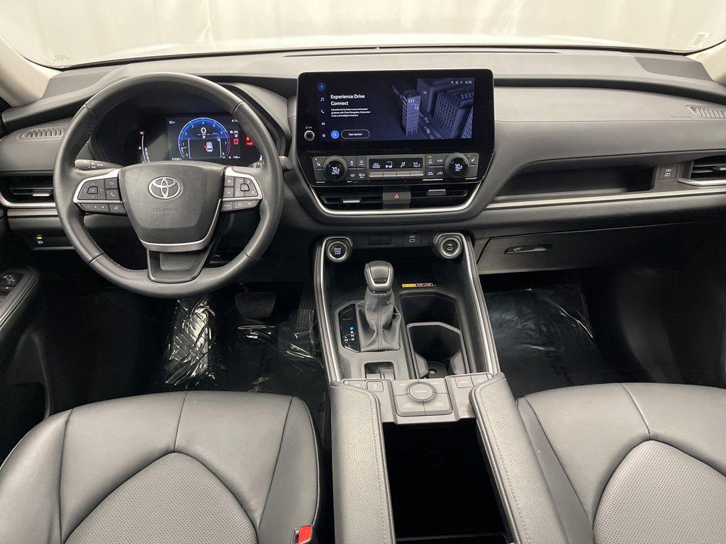 used 2025 Toyota Grand Highlander car, priced at $42,495